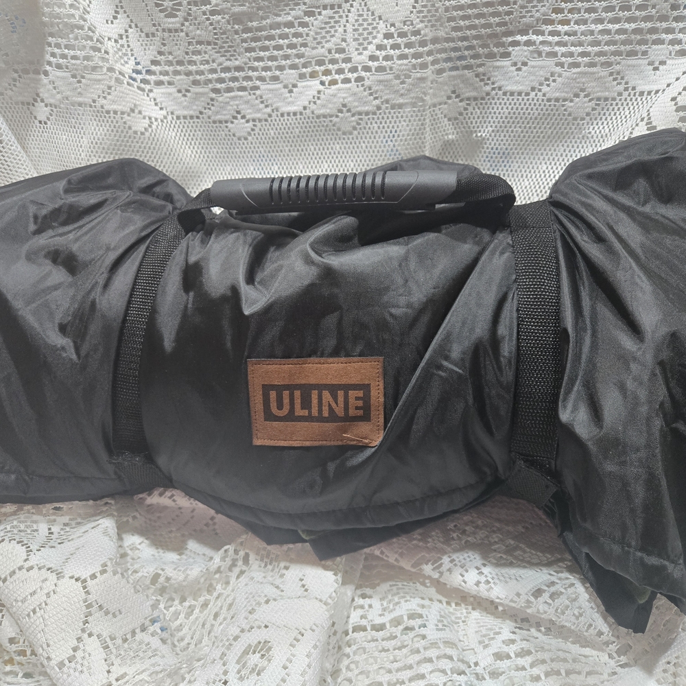 Uline Black Outdoor Stadium Outdoor Blanket